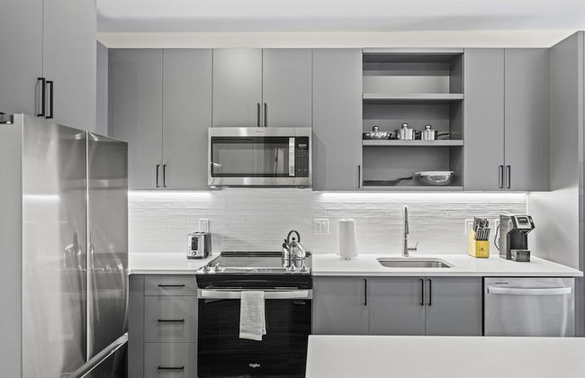 Placemakr Cathedral Heights - Photo 58