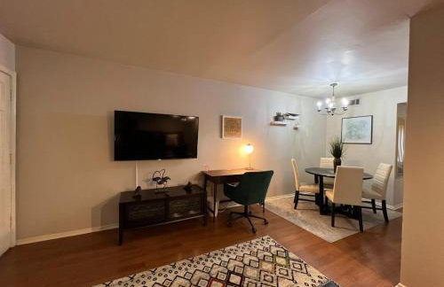 Mid-City One Bedroom Apartment with King Bed - Foto 3