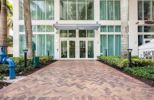 BrickellRiver LOFT with parking & 12 min to South Beach - Foto 28