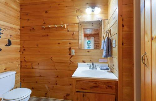 Table Rock Lake Cabin - Hawthorn #12 with Lake Access Hot Tub Outdoor Pool - Foto 17