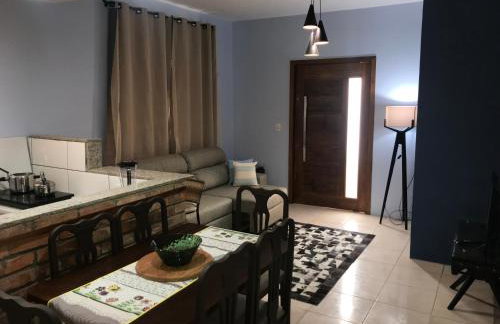 APTO completo, aconchegante e bem localizado - Foto 2