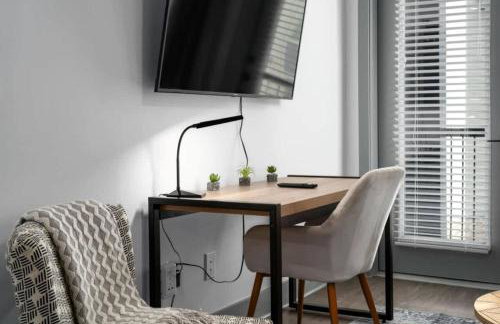 Birmingham Luxury Apt, near everything - Photo 28