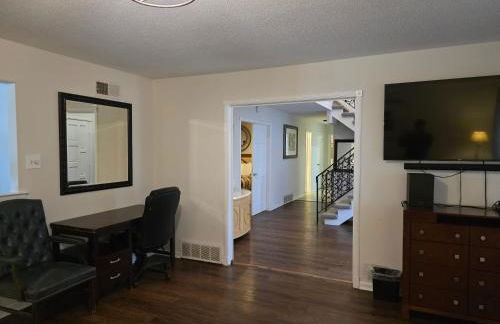 Luxury Southern Mansion w/ Pool - Foto 40