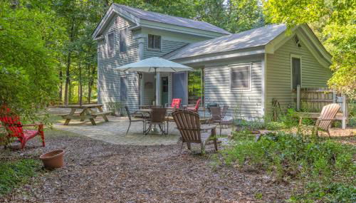 Walking distance to Lake Michigan! Cozy Cottage - Foto 2