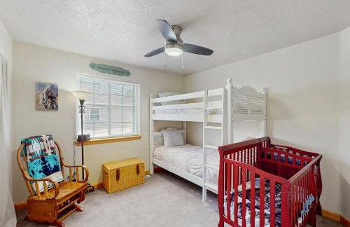 The Western Nest - Photo 12