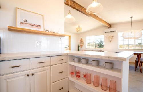 Flamingo Ranch - Dreamy Desert Design with Hot Tub home - Foto 9