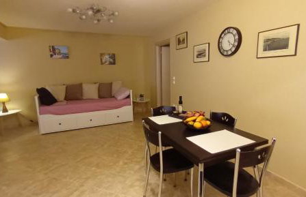 LIVIERATOS APARTMENTS - Photo 1