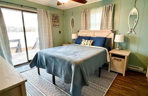 Lakeside Oasis with Kayaks, Hot Tub, & Fire Pit - Foto 56