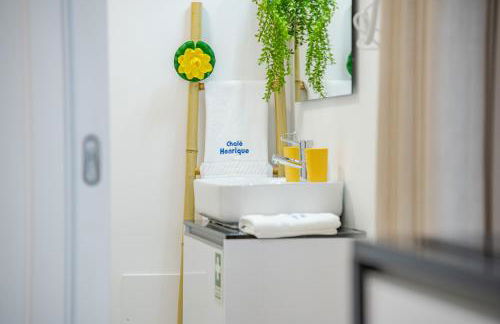 Chalé Henrique - Beachfront apartments at Calheta Beach - Foto 24