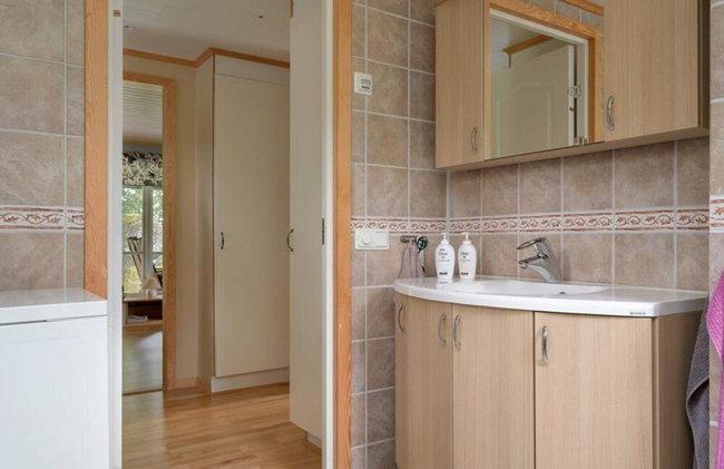 4 Star Holiday Home in Sparreholm - Foto 10