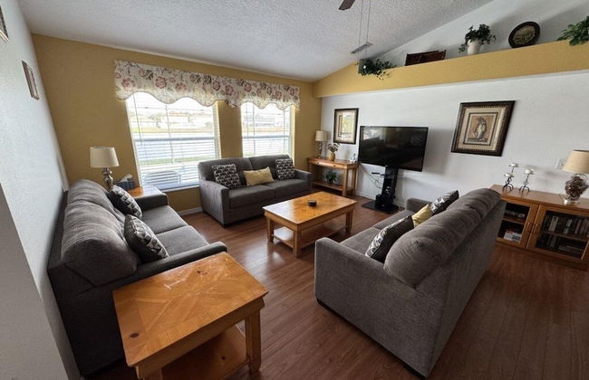 Cullen Villa 4 Bedroom Home - Foto 10