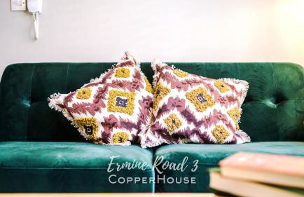 Designer apartments for City Breaks in Chester - Photo 48