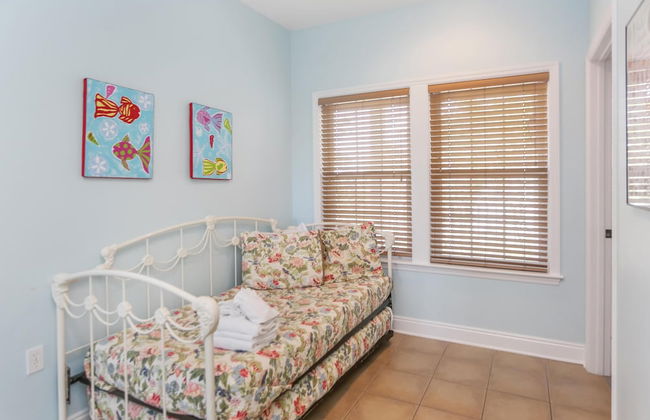 Love You More - Foto 30