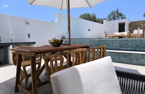 Valantina's & Mannouel Lardos Luxury Villas - Photo 32