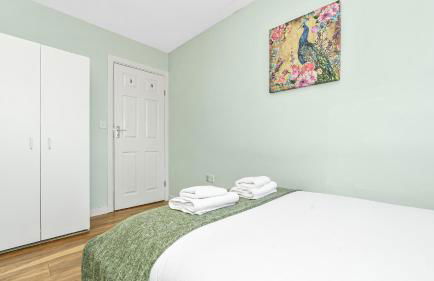 Lovely 2 Bedrooms Flat Next to The Station - Foto 3