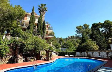 Cau de Serra "Tu refugio en la naturaleza" - Photo 1