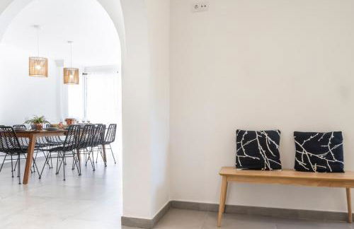 VILLA WINE & BEACH Design and Luxury in Cala Crancs - Foto 20