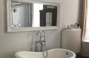 Riverside 4 bed house full of character and charm - Foto 55