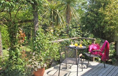 Summer House - Photo 20