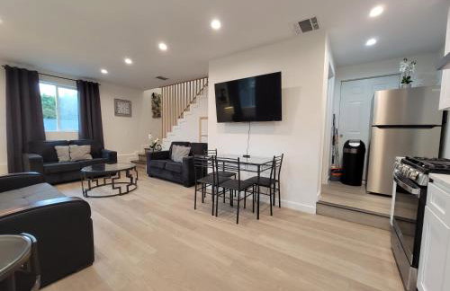 Spacious 2-Bedroom, One and a Half Bath Home in Pico-Robertson Near Beverly Hills and Cedars-Sinai - Foto 1