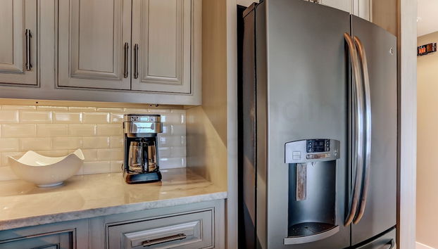 Oceanfront Beach Escape Condo with WiFi by RedAwning - Foto 5, Cocina privada