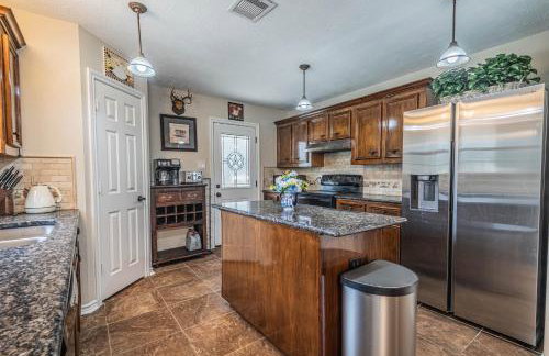 Country Getaway 4 Bedroom Resort in 10 Acre Lot - Foto 32