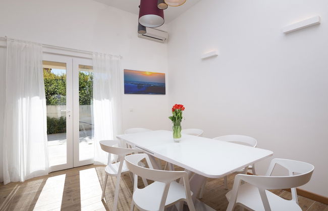 Stunning Villa Sofia With Heated Pool IN Split Hinterland - Foto 33