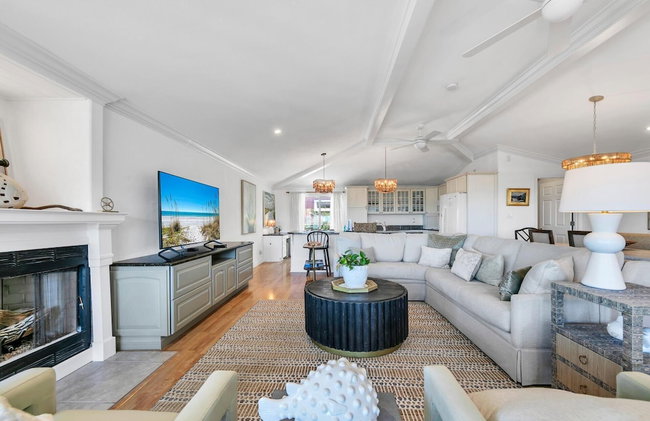 Henderson Haus - Is a Fabulous 3BR Townhome in Destin - Foto 71