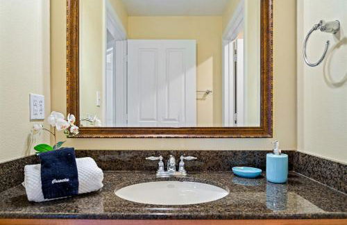 Mickey 3bed Condo 20 min to Disney! Pools & Gym - Foto 35