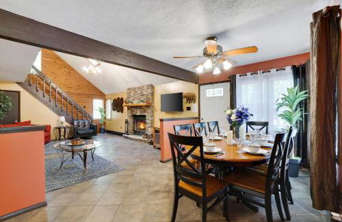 Chalet renovated Near Casino, Camelback , Kalahari 4bdrms firepit hot tub game room - Foto 20