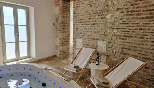 L'audacieuse-Jacuzzi et sauna , miroir suspendu - Foto 5