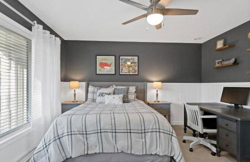 Hillside Cottage- Great Vacation Rental with Private Pool - Foto 23