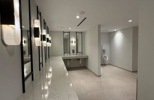 Downtown Miami 1BR Walk to Bayside Kaseya Gym Pool - Foto 59