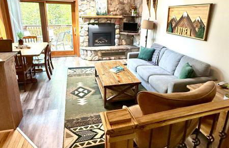 Charming Lutsen Mountain Townhome with Pool Access - Foto 2