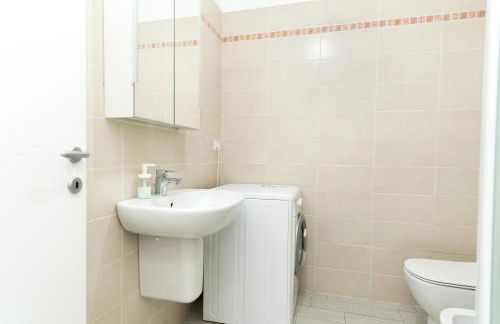 Apartment 3BR with large terrace - 800m from San Leonardo M1 - Foto 15