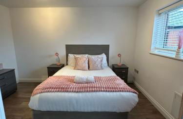 59 MINT DRIVE 2 Bedrooms with CAR Or Van PARK,WIFI,NETFLIX No Deposit Required - Foto 1