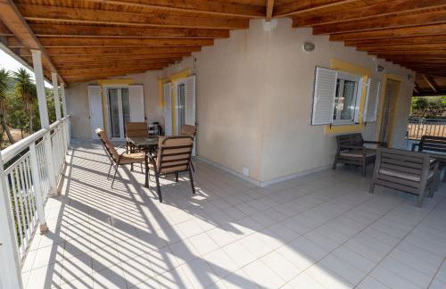 Fully Equipped Beach House at Pachia Ammos Plytra - Photo 7