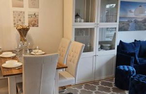 Ferienwohnung Für Gäste mit Niveau,Monteurewohnung mit 3 separaten Schlafzimmern,Parkplatz für Großes Fahrzeug vorhanden 8,5m lang - Foto 41