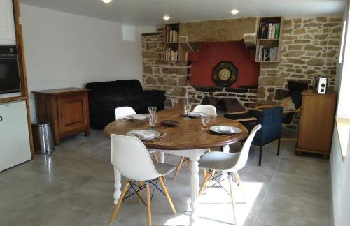 Les charmantes pierres percées - Foto 7