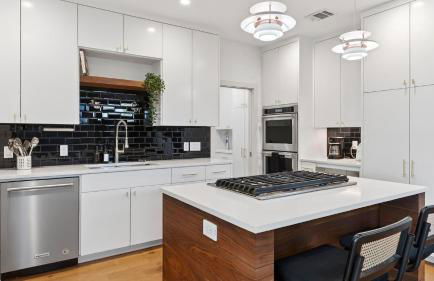 Delores House by AvantStay Movie Theater Outdoor Kitchen Modern East Austin Home near Downtown Breweries Live Music - Foto 11