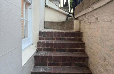 Elegant Apartment in Historic Georgian Townhouse - Foto 21