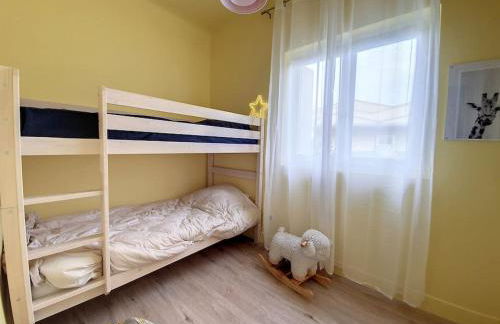 Grande villa entièrement rénovée avec piscine - Foto 20