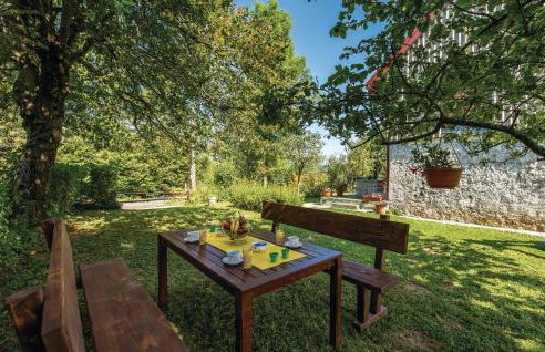 2 Bedroom Nice Home In Fuzine - Foto 11