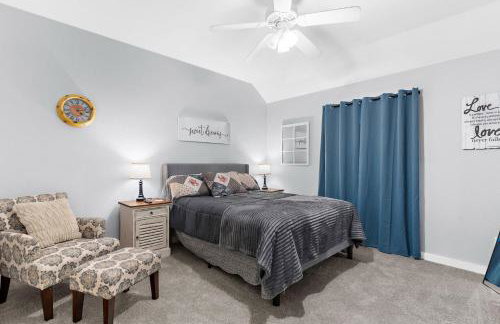 Large Luxury 4-BR Home EPIC GameRoom! Lighted Deck & Grill! - Foto 16