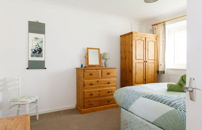 Seaside Retreat 2 Mins to Beach - Photo 47