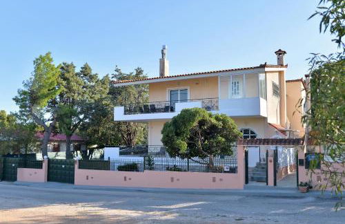 Domelia's Luxury Apartments near Airport & beach - Foto 6