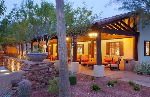 Beautiful Studio Apt in a great resort setting with fountains, courtyards, and pool with bar - Foto 64