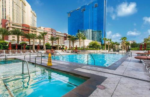 MGM Studio Condo by Zelloo 03611 - Foto 1