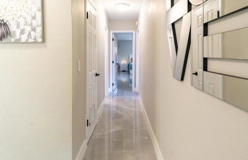 Hollywood Paradise Luxury 4BR 3BA Home and Outdoor Fun with Heated Pool - Foto 10