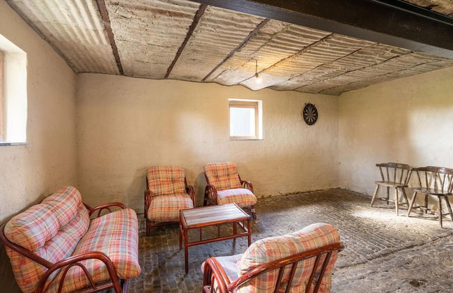 Spacious Holiday Home With Pond in Poperinge - Photo 63